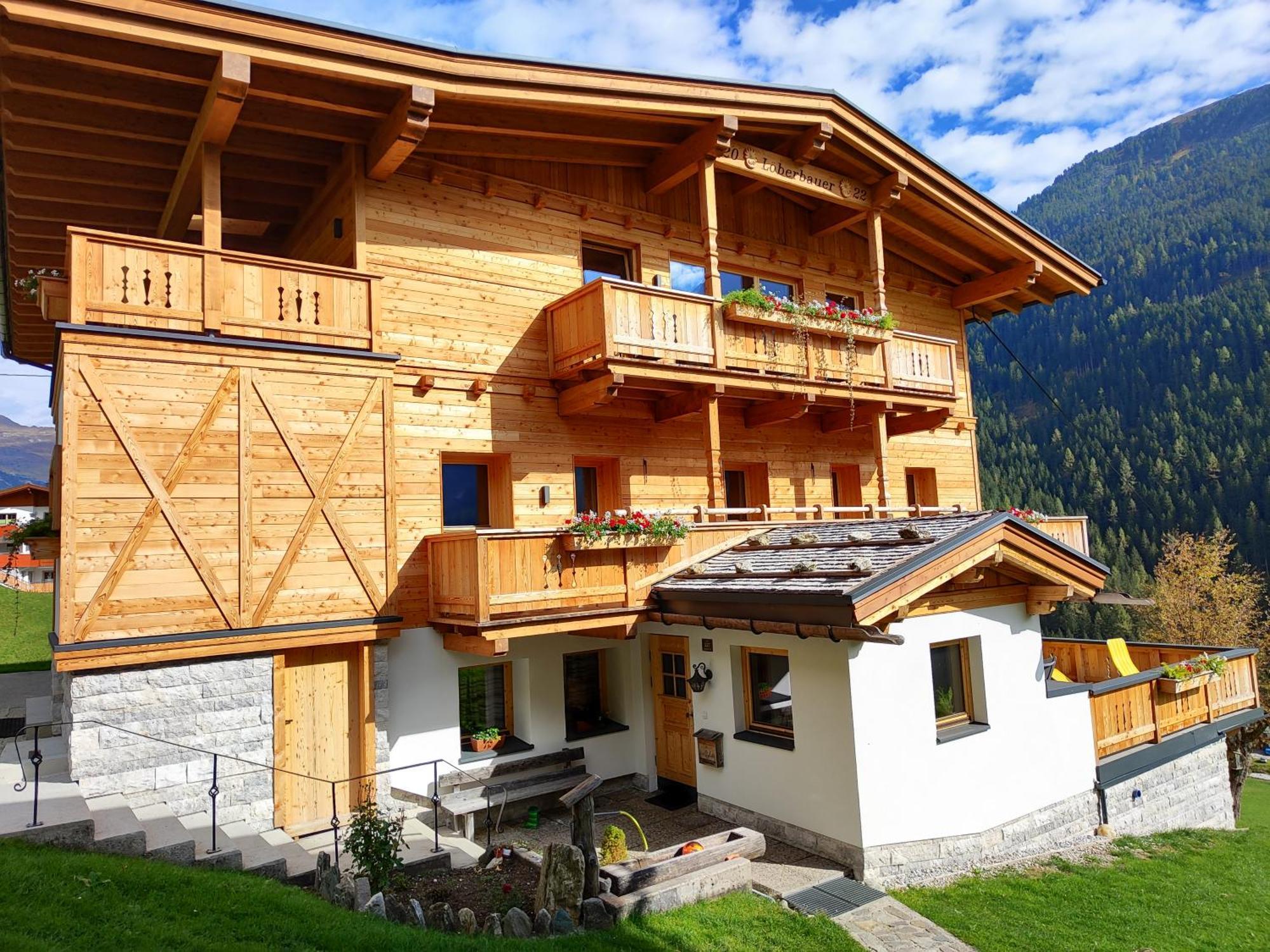 Landhaus Loeberbauer Tux Εξωτερικό φωτογραφία